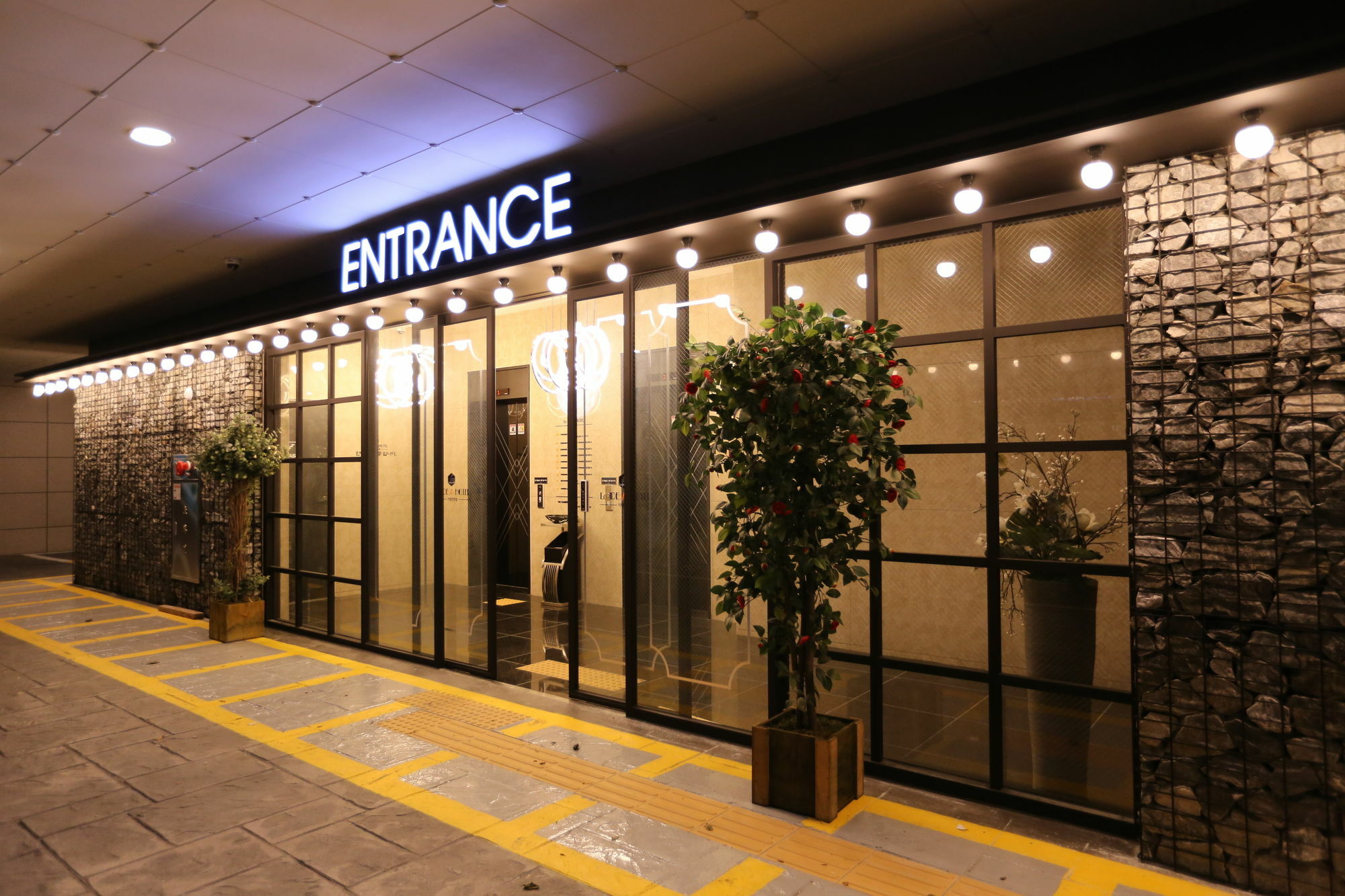 Dae Yeon Le Idea Hotel Busan Exterior photo